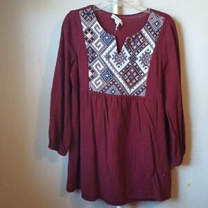 TASSELS & LACE BOUTIQUE BURGUNDY BOHO TUNIC TOP M